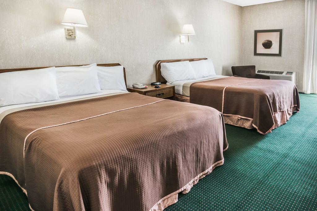 Howard Johnson By Wyndham Milford/New Haven Exteriér fotografie