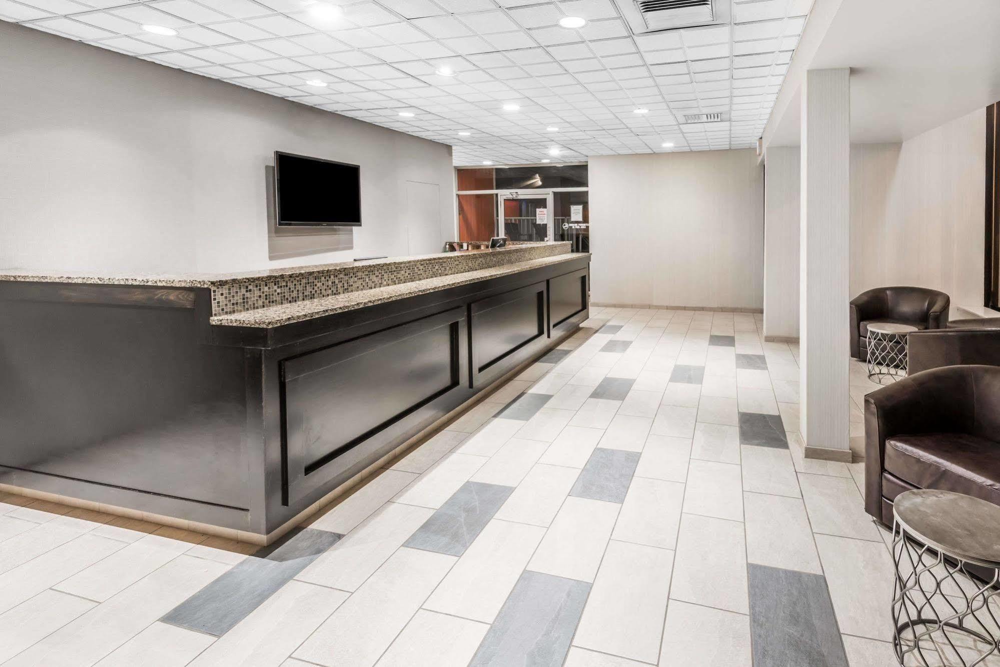 Howard Johnson By Wyndham Milford/New Haven Exteriér fotografie